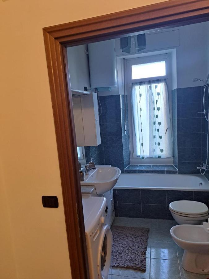 Appartement Metro-massaua *